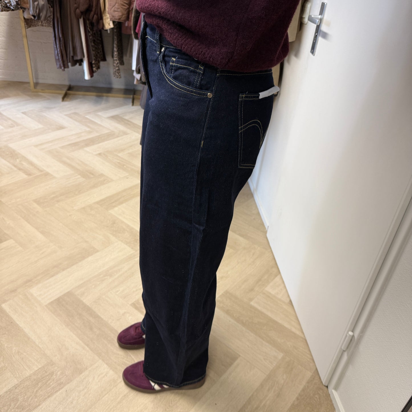 Jeans QH Barrel Fit Raw Denim