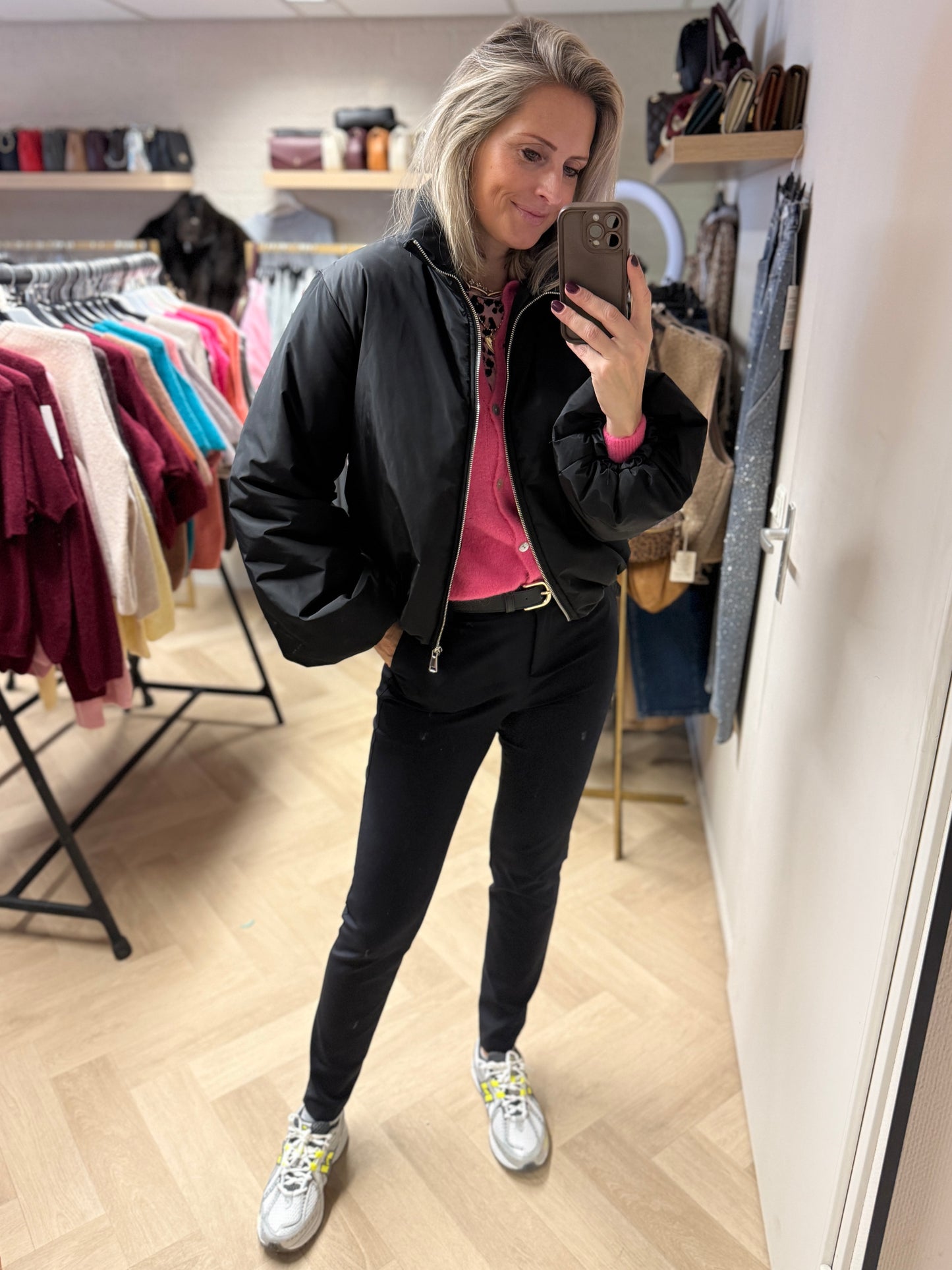 Jas Fabienne Pof Gevoerd Zwart