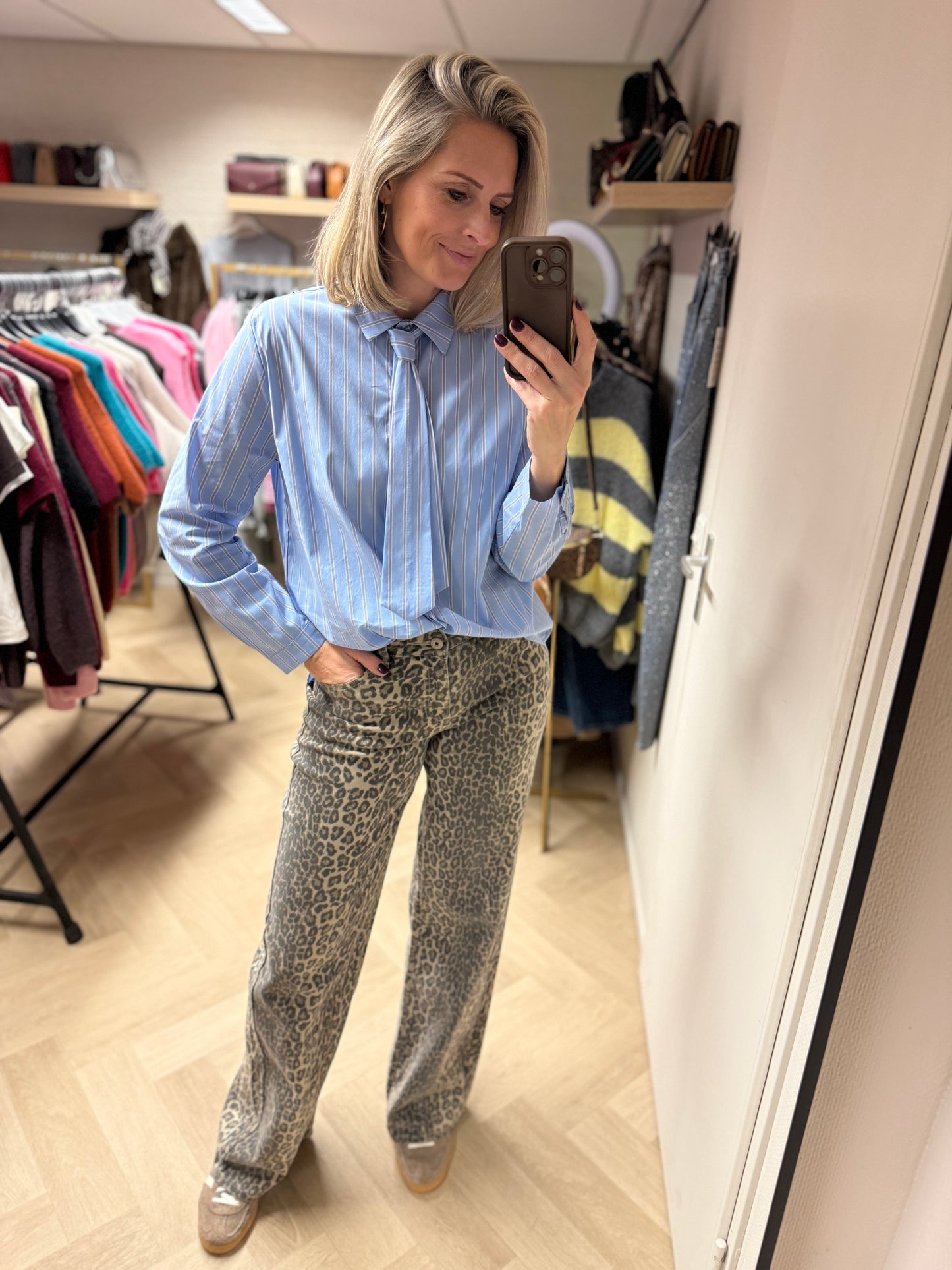 Blouse Stropdas Streep Lichtblauw Bruin