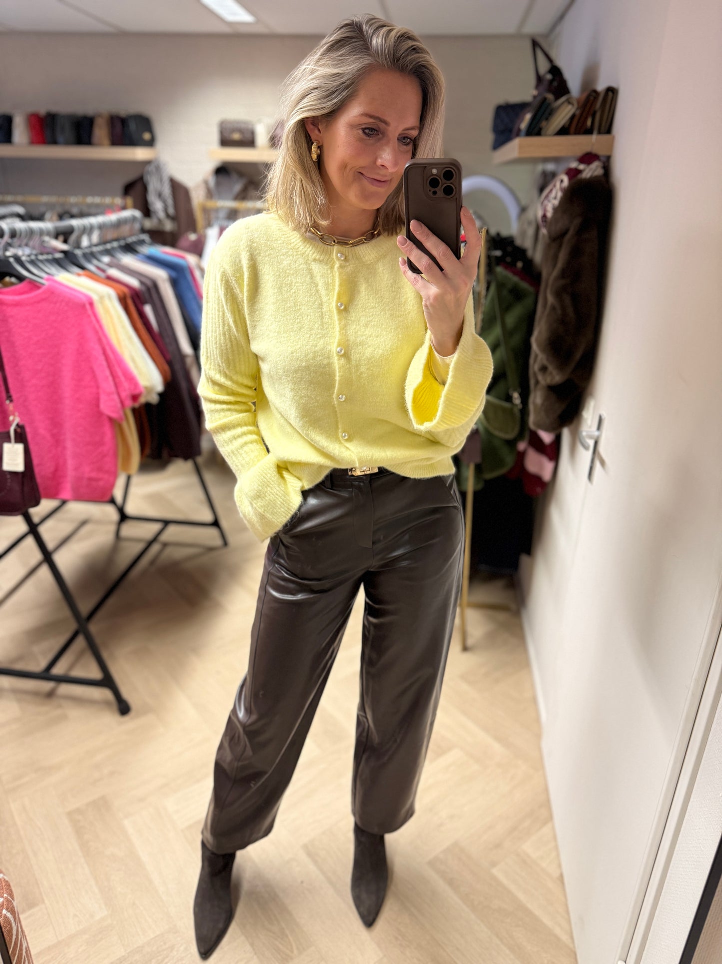 Vest Char Parels Zachtgeel