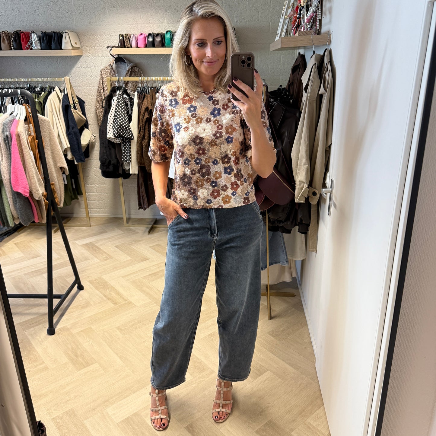 Top Paillet Flowers Beige