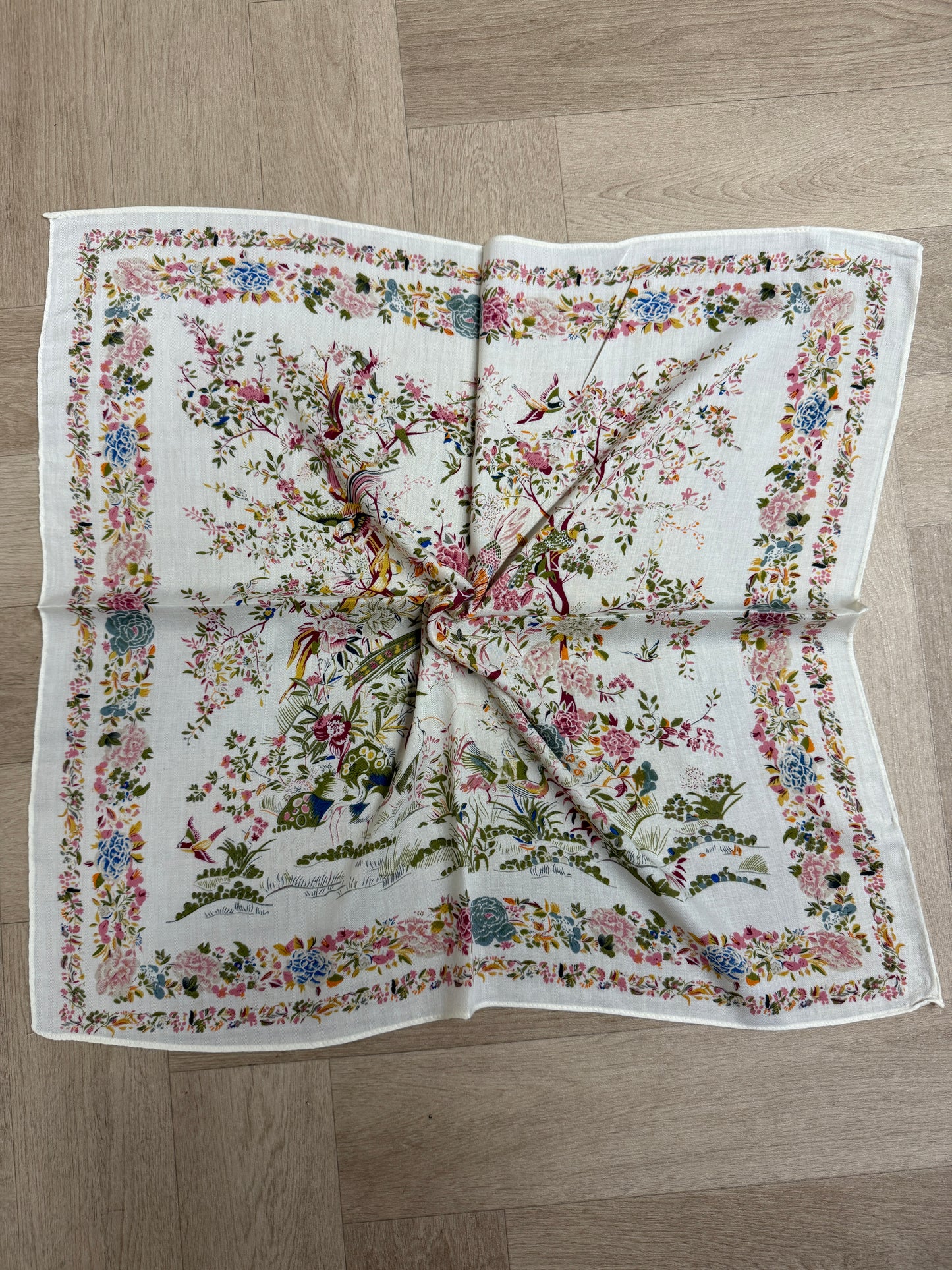 Sjaal Viscose Flower Wit