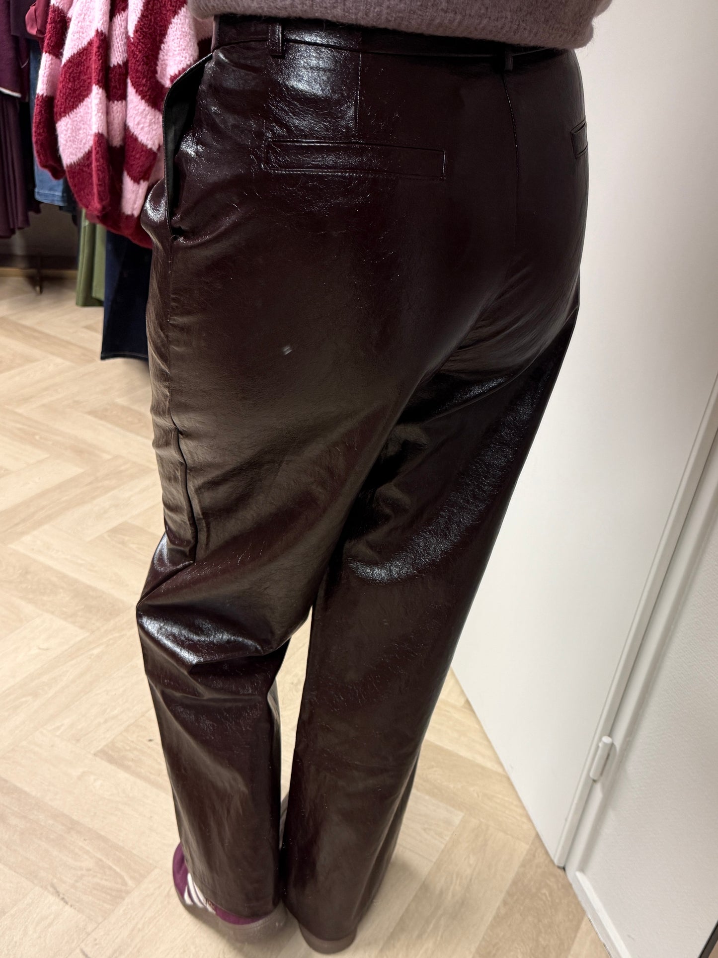 Pantalon Farah Pu Leather Bruin Lak