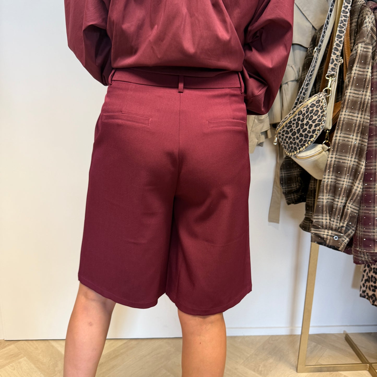 Bermuda Pantalon Cleo Burgundy