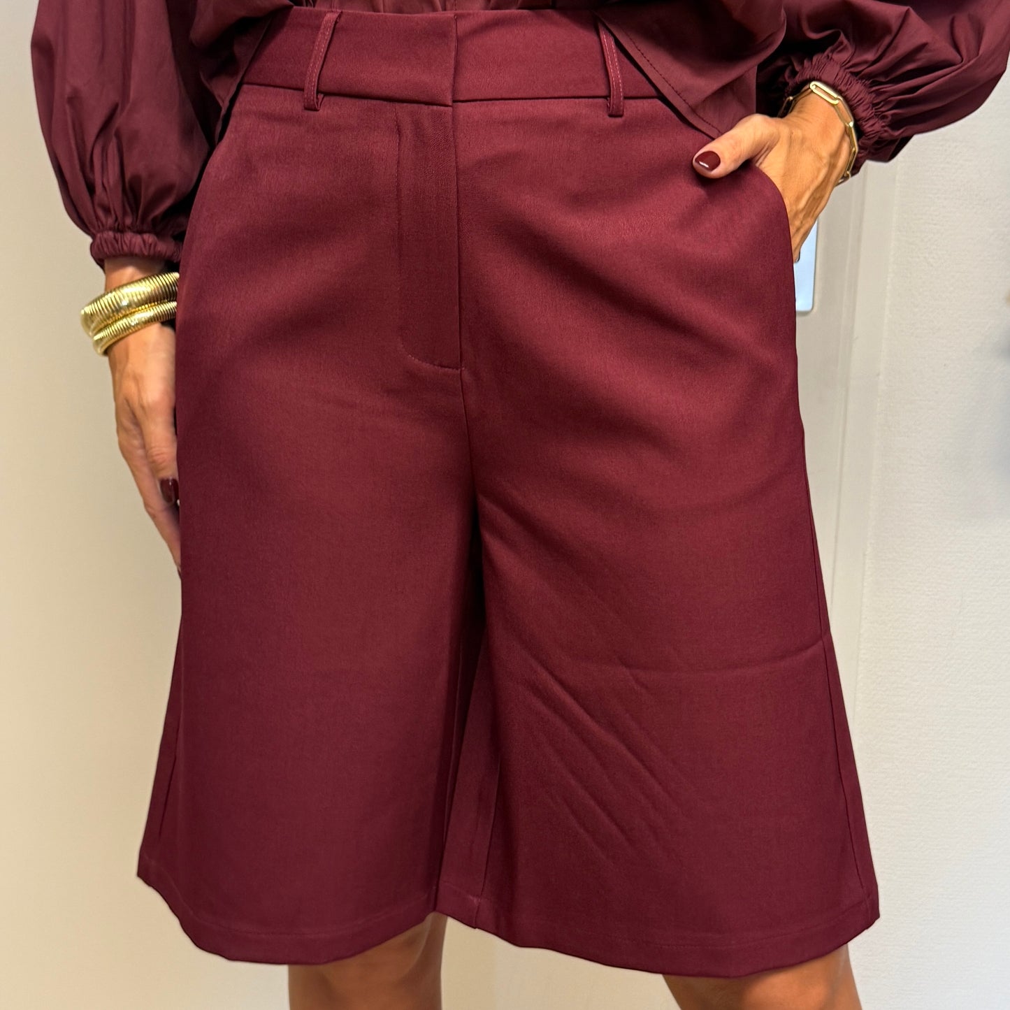 Bermuda Pantalon Cleo Burgundy