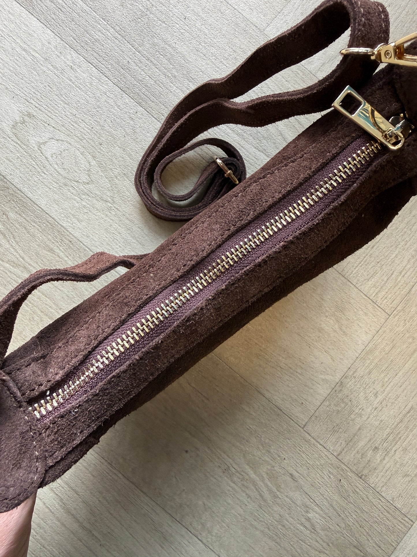 Tas Monica Suède Donkerbruin