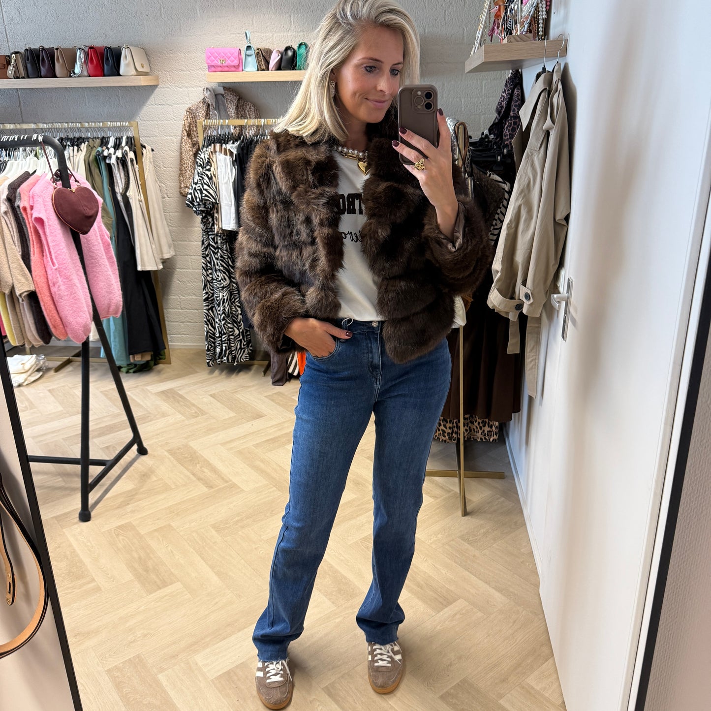 Jas Jill Stroken Faux Fur Bruin