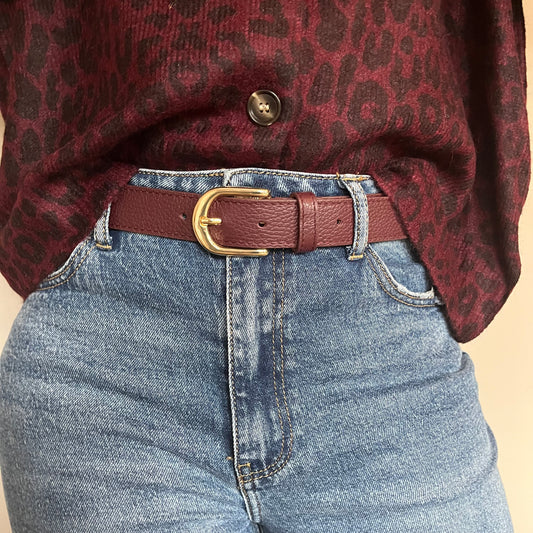 bordeauxrode burgundy riem ceintuur gouden gesp leer echt leder nieuw basis mooi nette simepl classy klasiek
