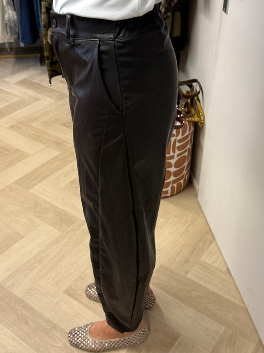 Broek Haily PU Bruin