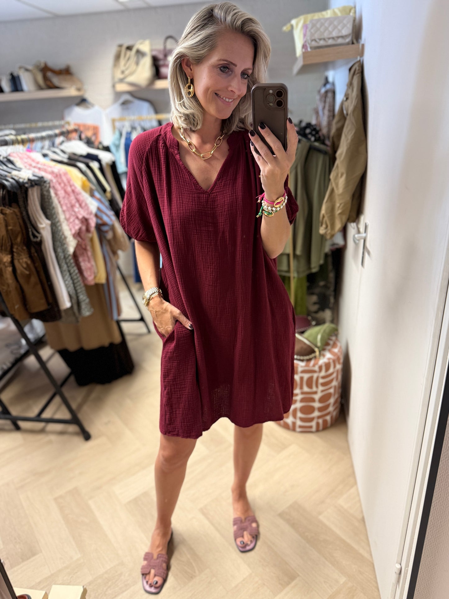 Jurk Mousseline V-hals Bordeaux