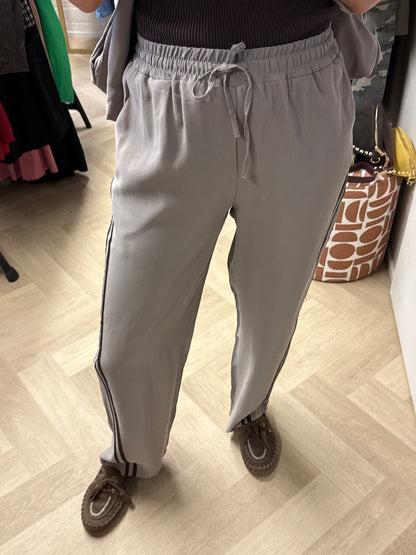Co Ord Set Mandy Streep Taupe