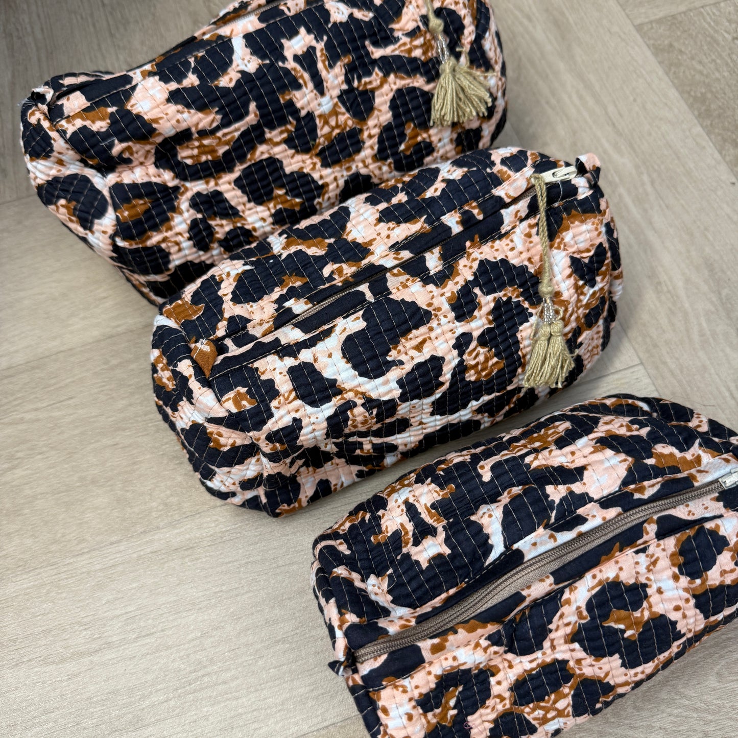 Toilettas Bali Leopard L