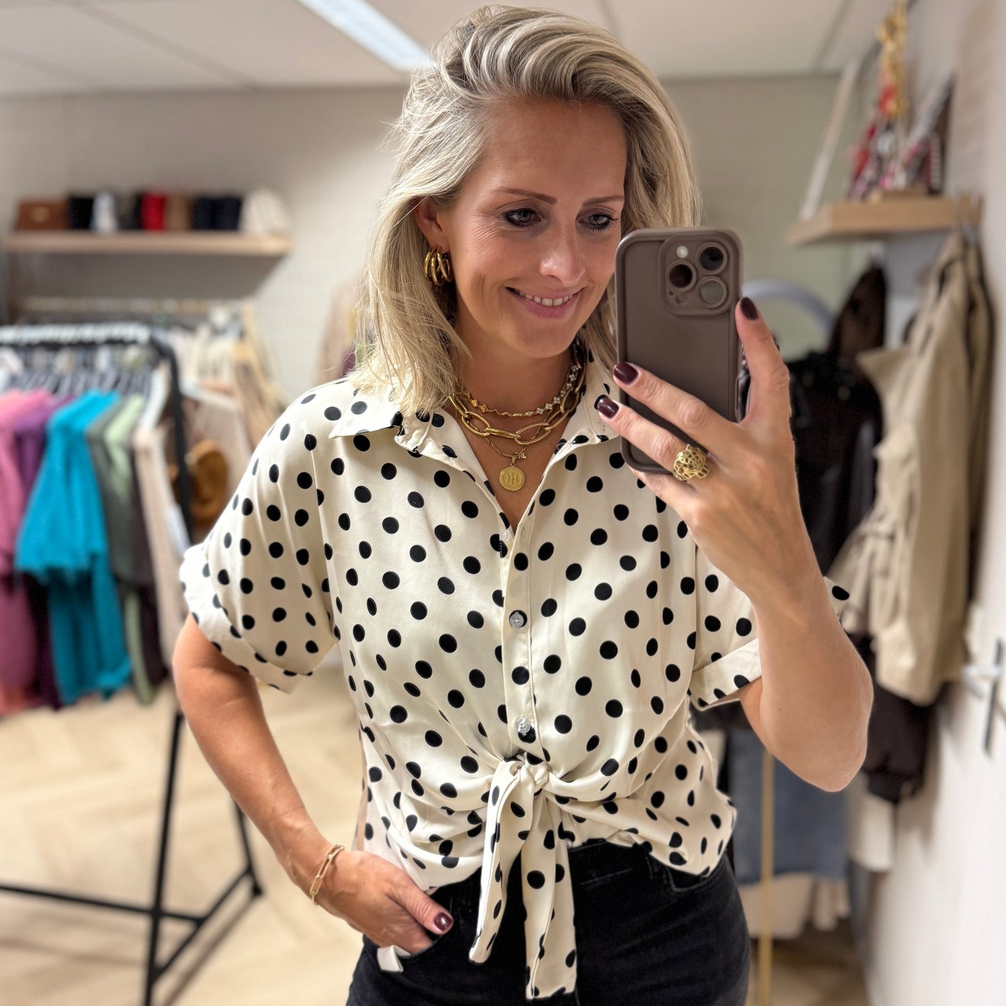 Blouse Mave Polkadot Satijn Offwhite Zwart