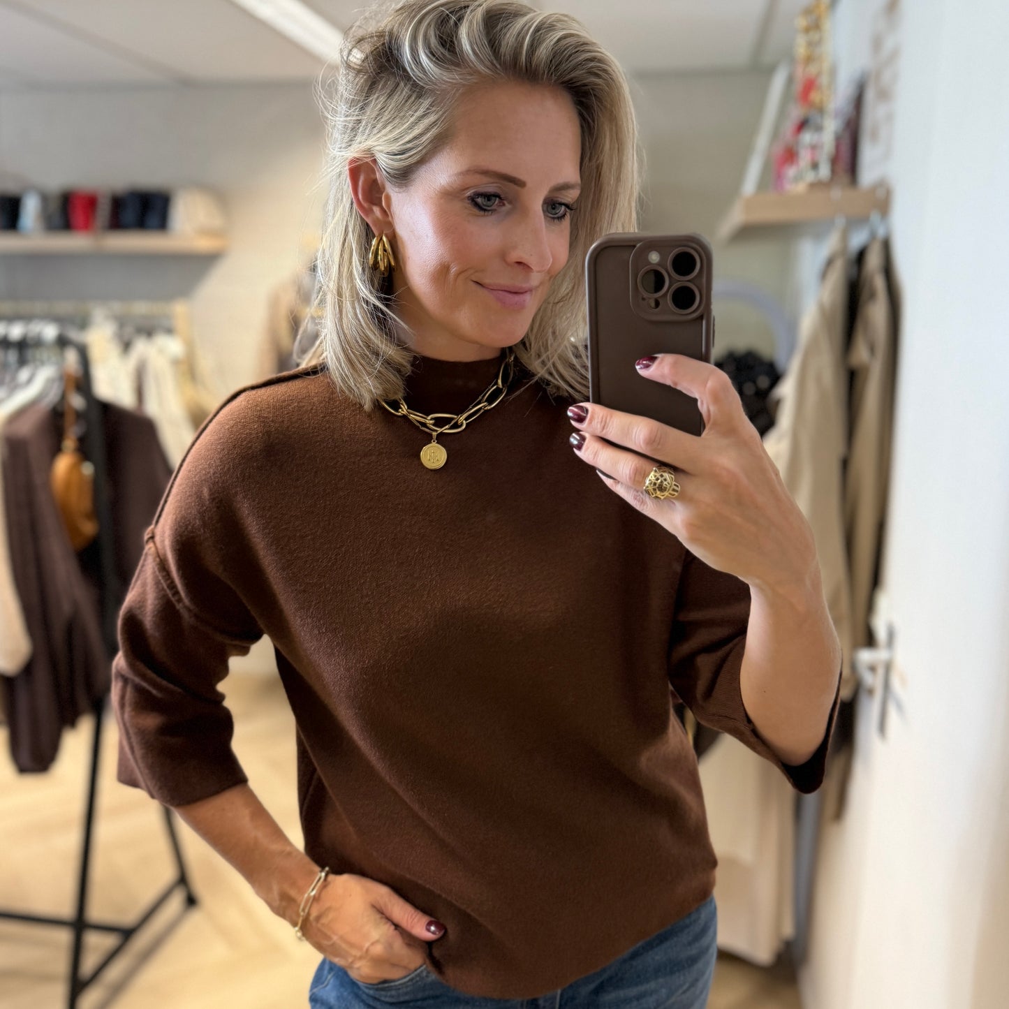 Trui Isabel Viscose Bruin