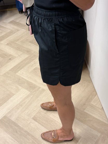 Short Denny Zwart