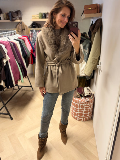 Vest Charlotte Taupe