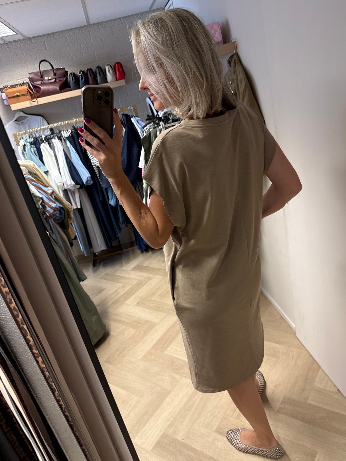 Jurk T-shirt Atelier Taupe
