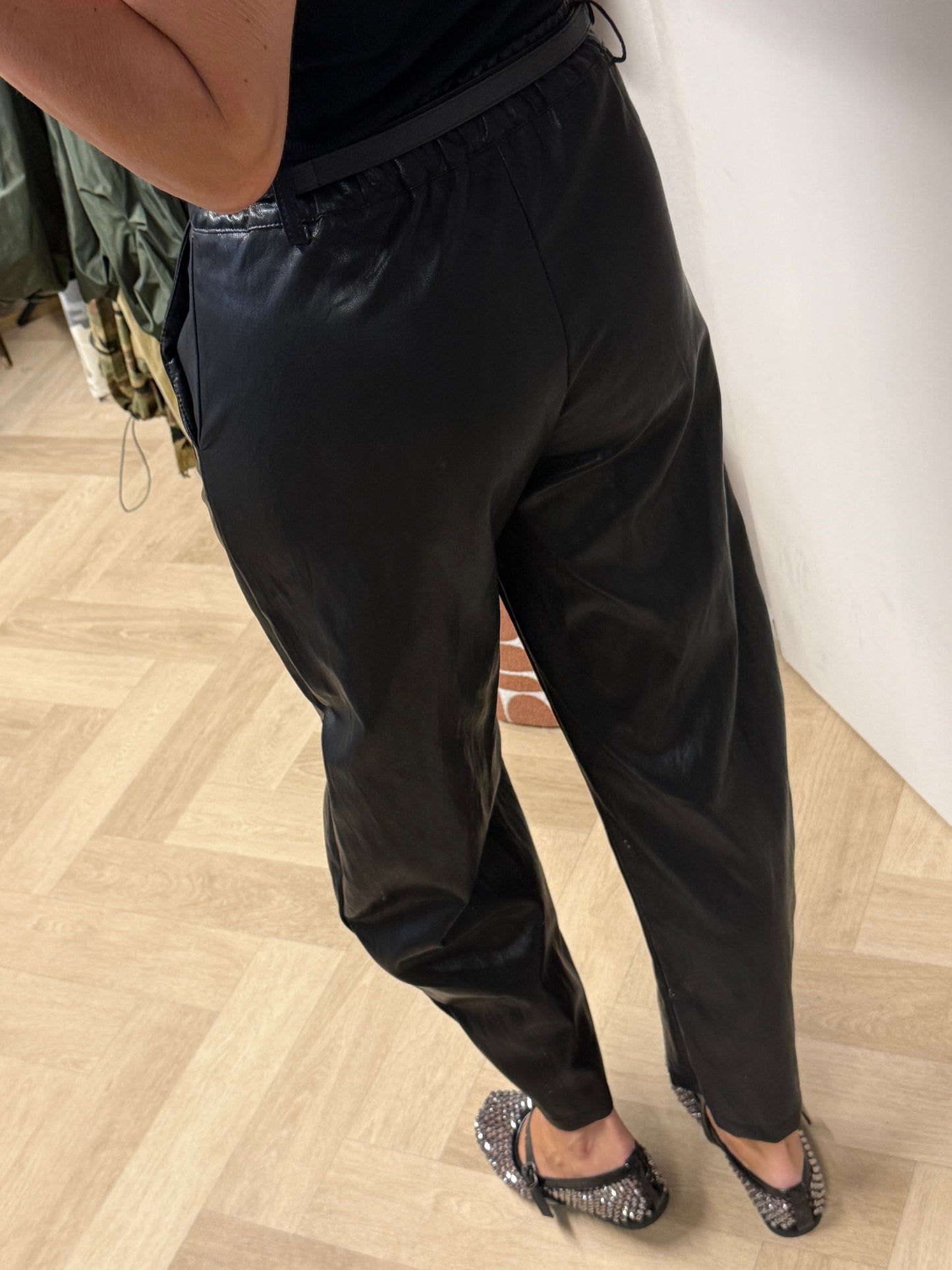 Broek Haily PU Zwart