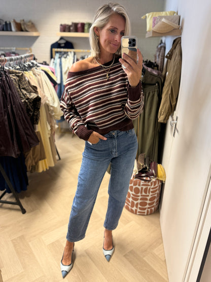 Trui Off Shoulder Streep Burgundy