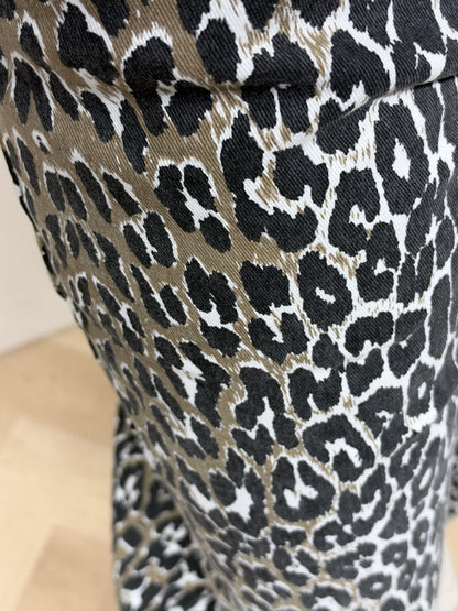 QH Barrel Fit Leopard Zwart Taupe