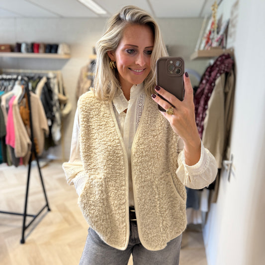 Vest Maud Schaap Offwhite