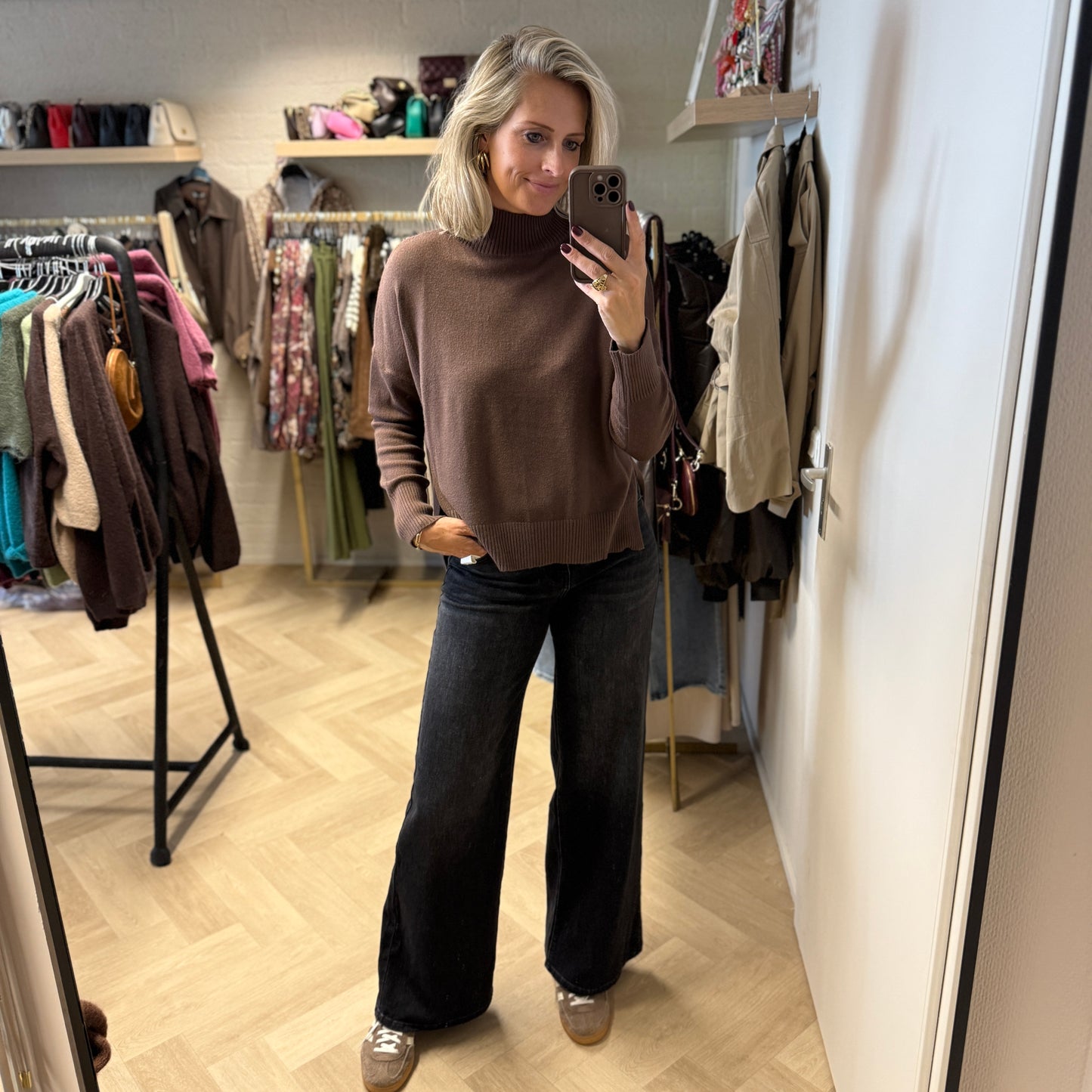Trui Kelly Split Choco