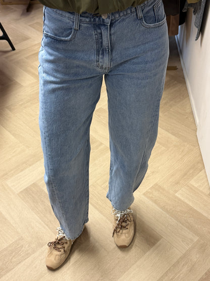 Jeans Bridget Barrel Blauw