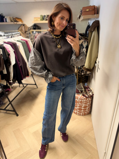 Sweater Ruitjes Mouwen Bruin