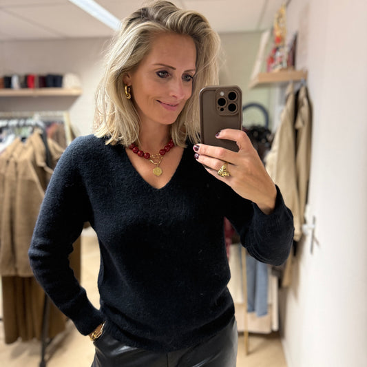 Trui Claudia V-Hals Alpaca Lange Mouw Zwart