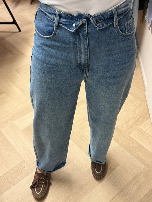 Jeans Yvette Omslag Barrel Fit Medium Blue