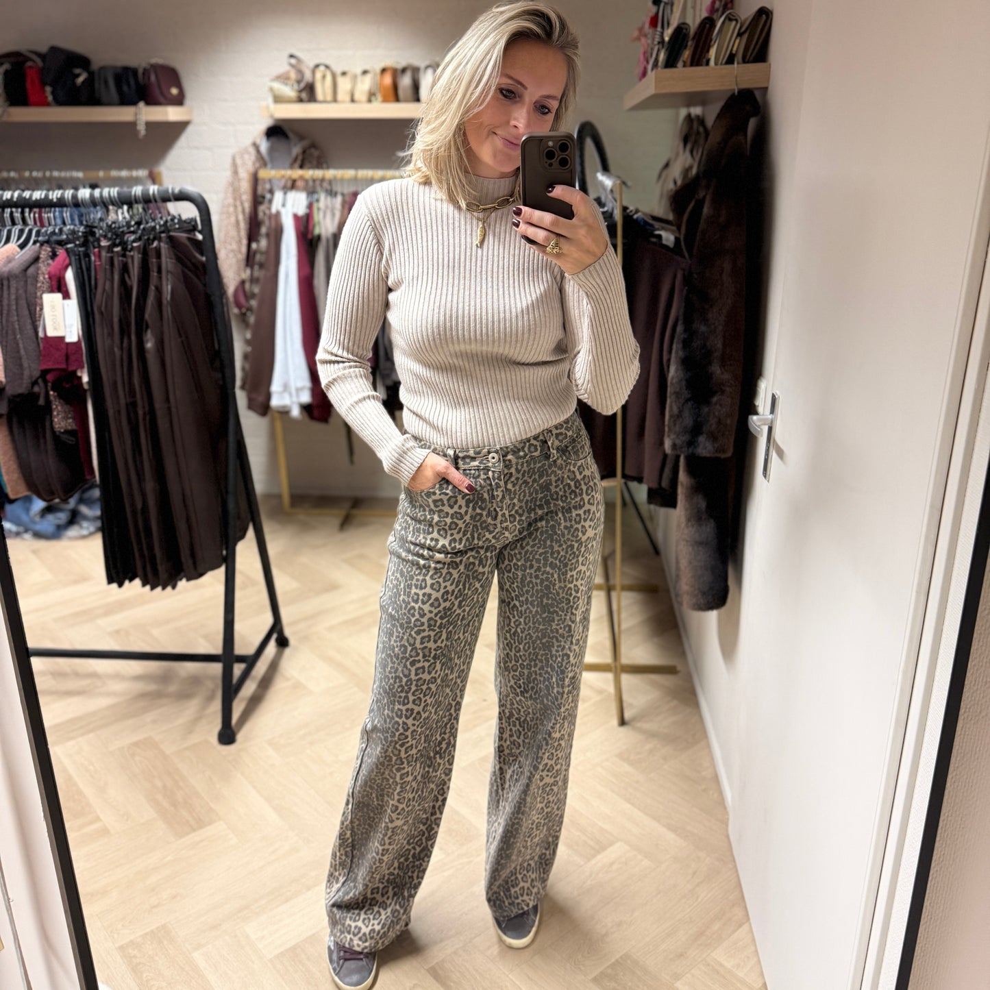 Colletje Ans Rib Beige