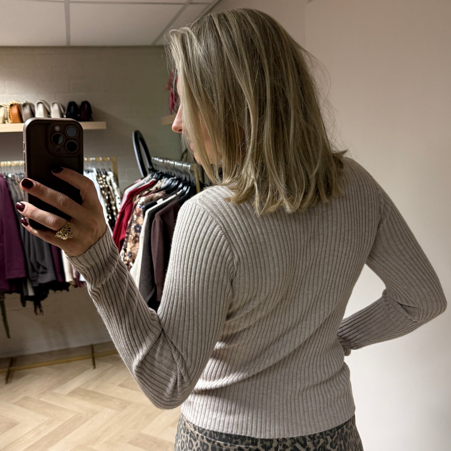 Colletje Ans Rib Beige