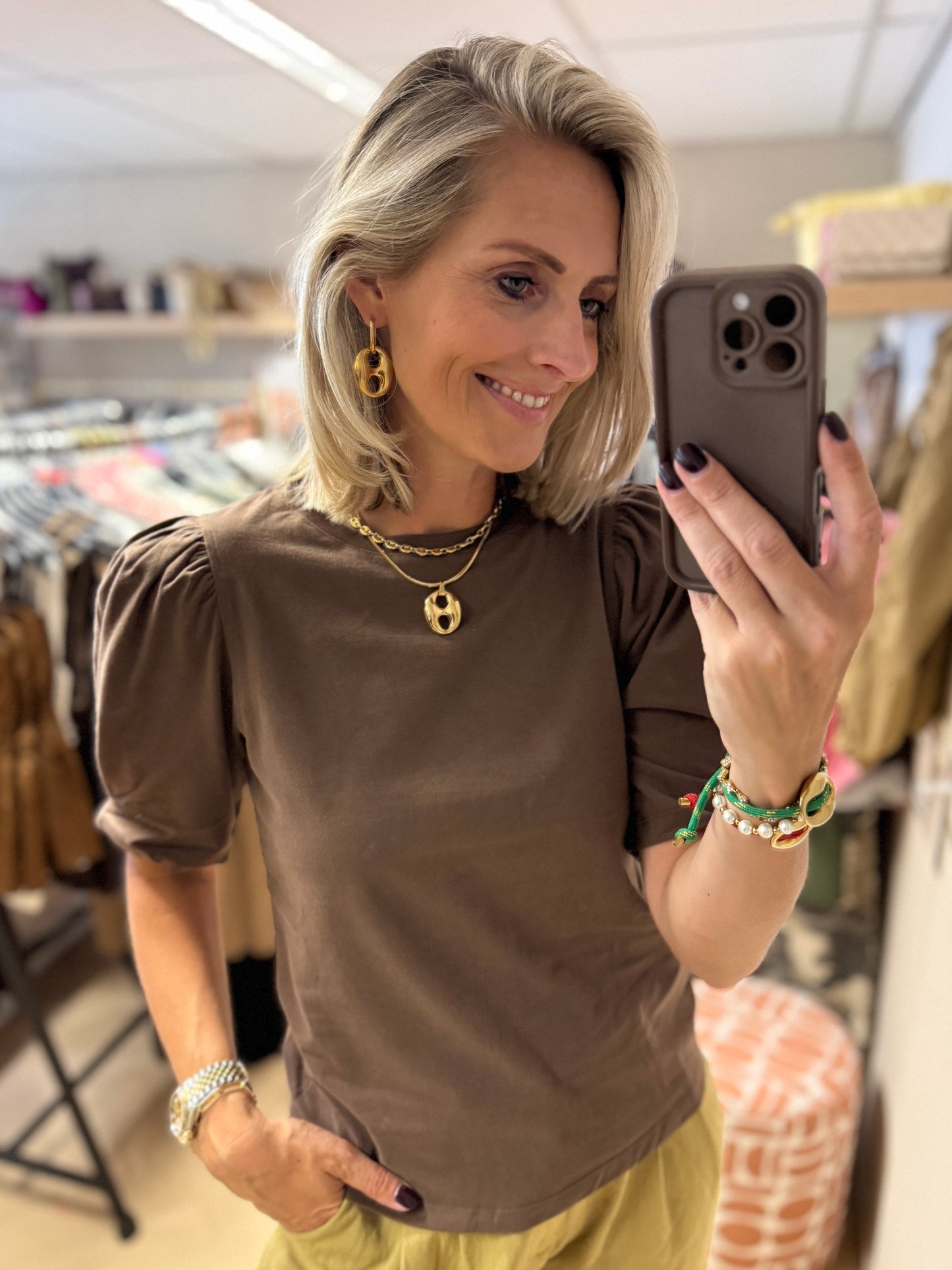 T-Shirt Shelly Pofmouw Bruin
