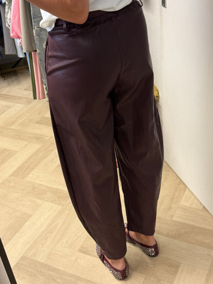 Broek Haily PU Burgundy