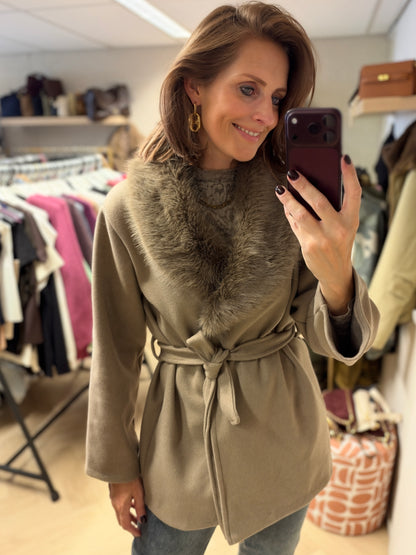 Vest Charlotte Taupe