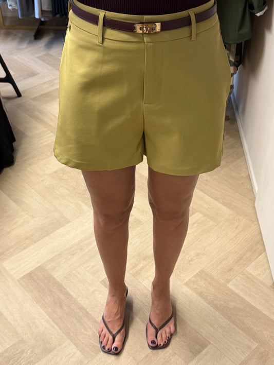 Short Cleo Pistache
