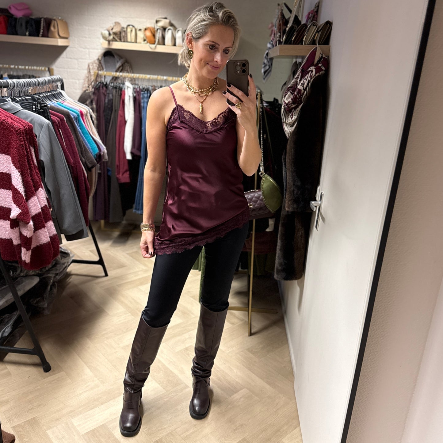Top Caro Satijn A-Symetrisch Bordeaux