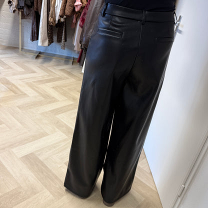 Pantalon Farah Pu Leather Zwart