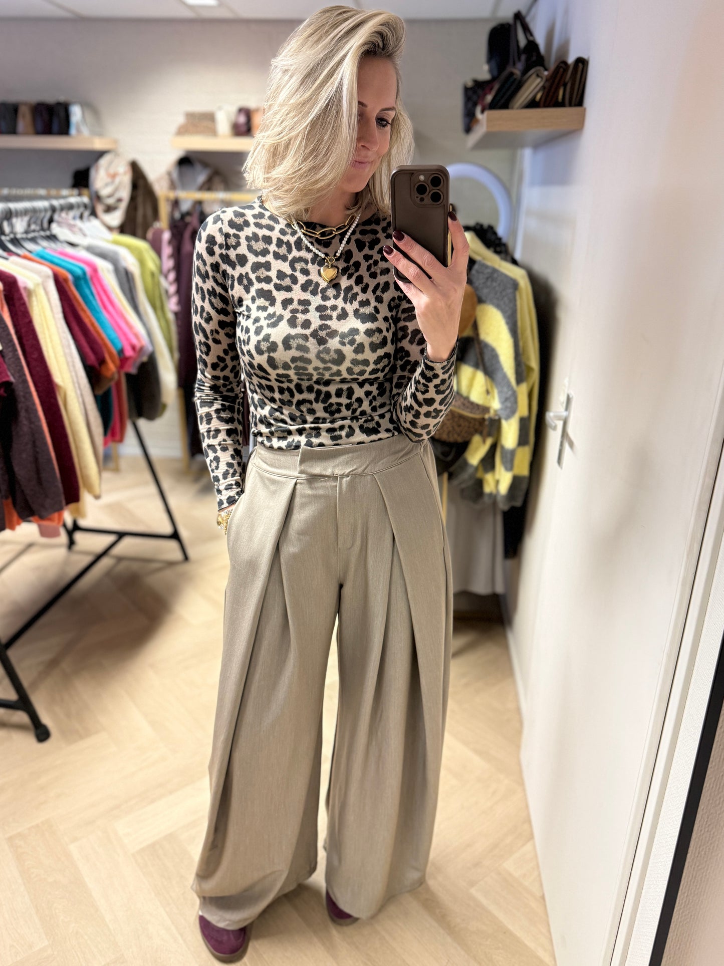 Pantalon Joy Plooi Elastiek Taupe