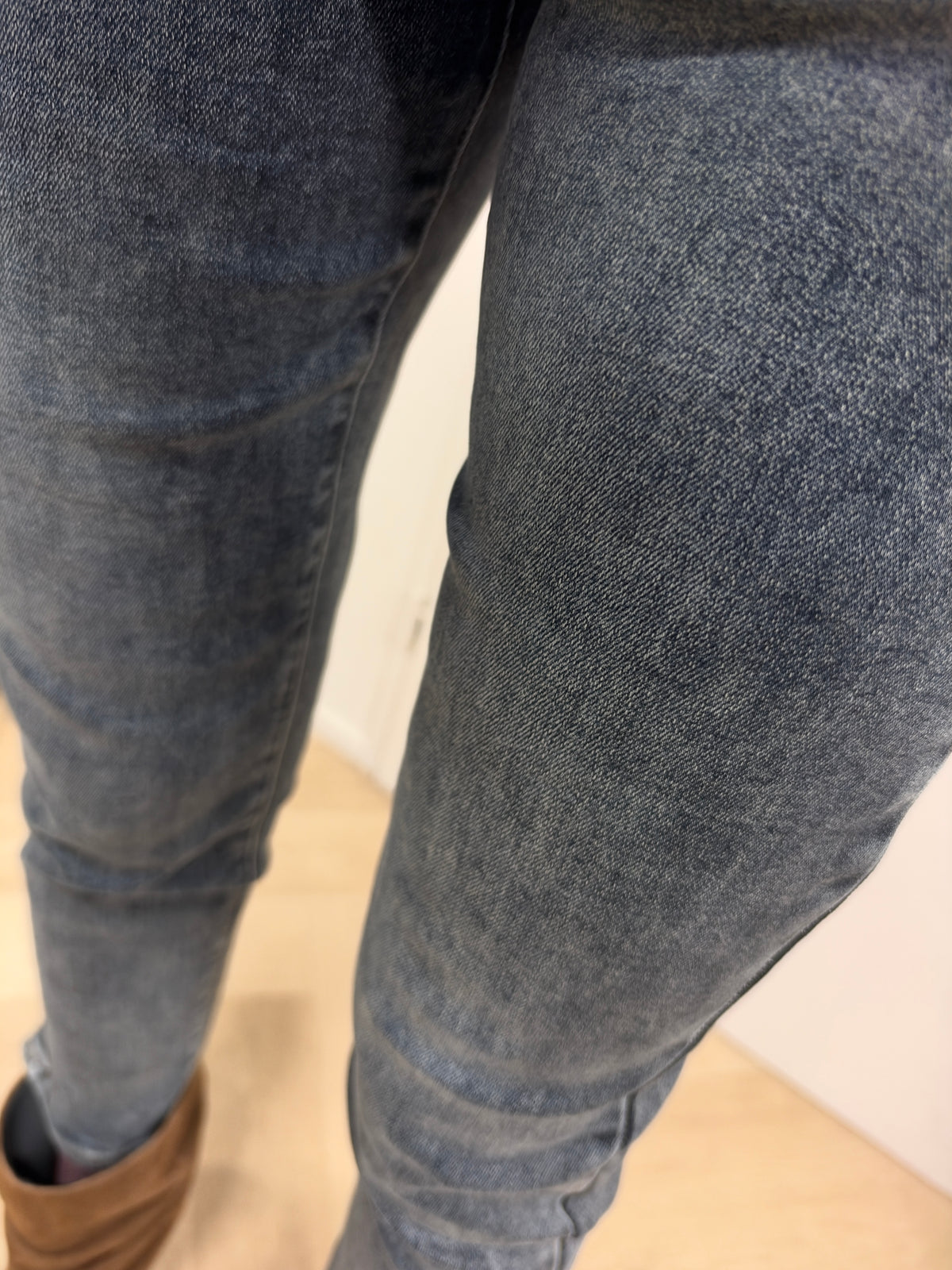 Jeans Eva Mom Fit Grijs Blauw