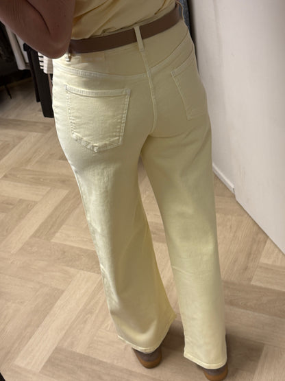 Jeans Laulia Wide Leg Zachtgeel