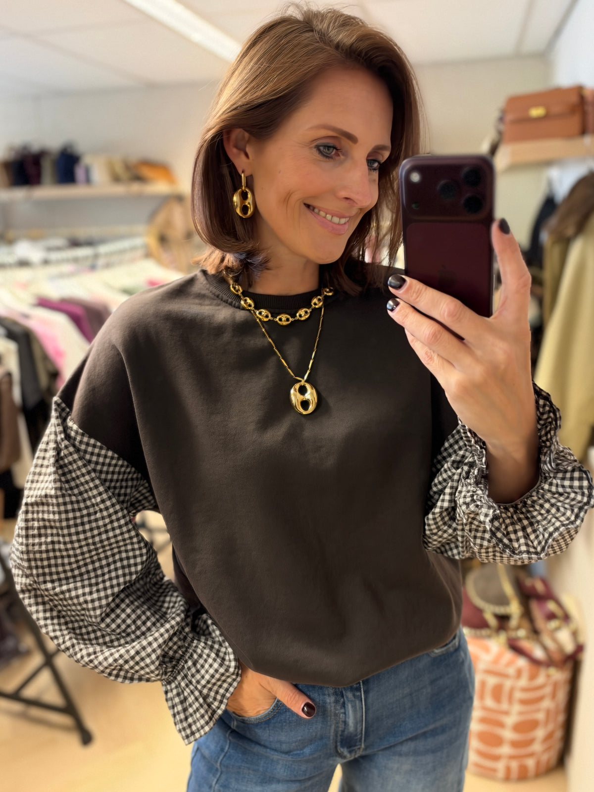 Sweater Ruitjes Mouwen Bruin