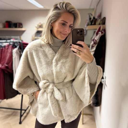 Poncho Faux Fur Kit